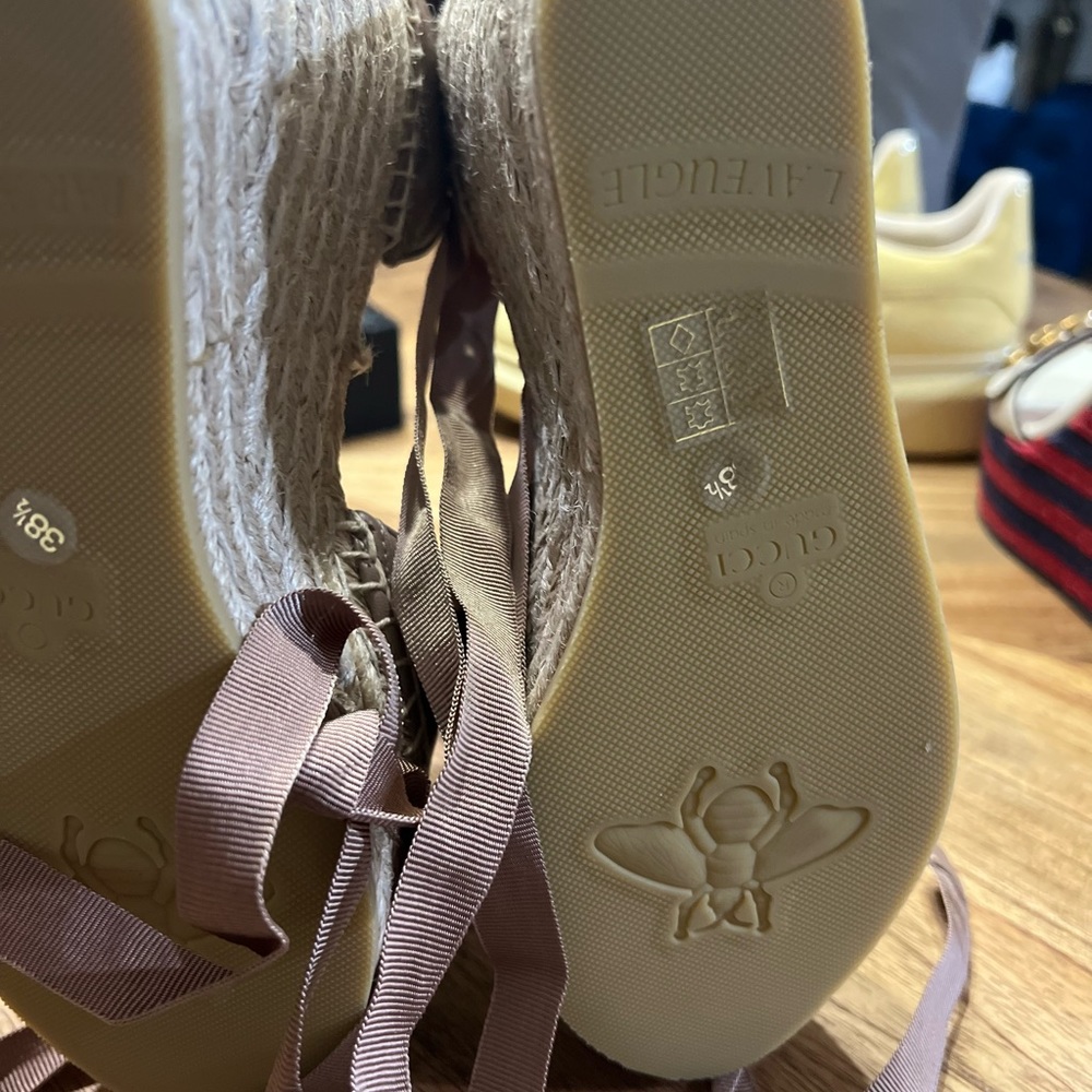 Gucci wedge sandals 38.5